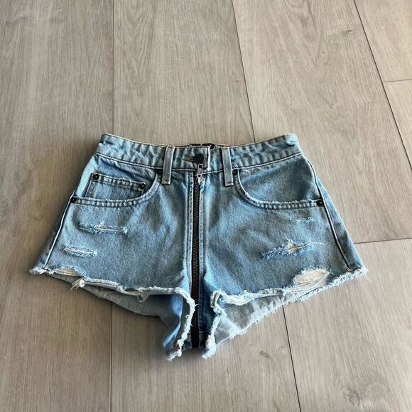 Carmar Denim Los Angeles Zip Up Shorts Size 23 Distressed - Picture 1 of 9